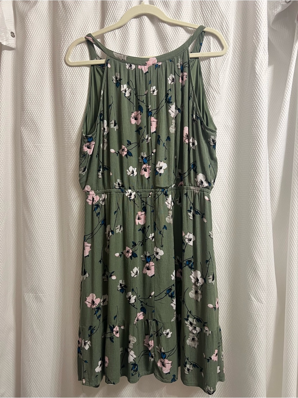 Olive Green Floral Sleeveless V-Neck Dress with pockets - Picture 6 of 8